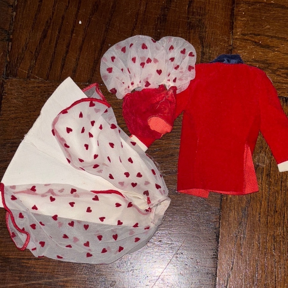 1983 Barbie Doll Loving You Heart clothes Outfit Top/Skirt Dress  Ken tux coat - Picture 5 of 6